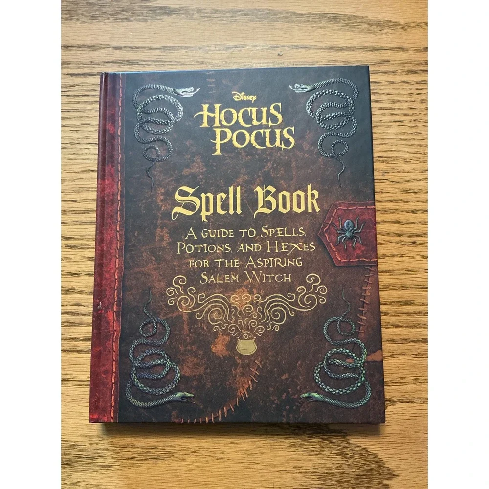 Disney Hocus Pocus Spell Book Hardcover Guide Spells Potions Hexes 2022 1st Ed